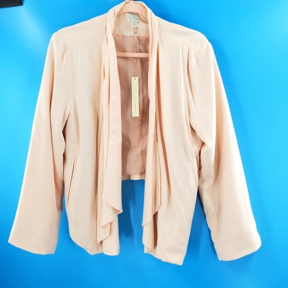 LC Laurent Conrad new with tags pink hi-lo jacket - Picture 1 of 10